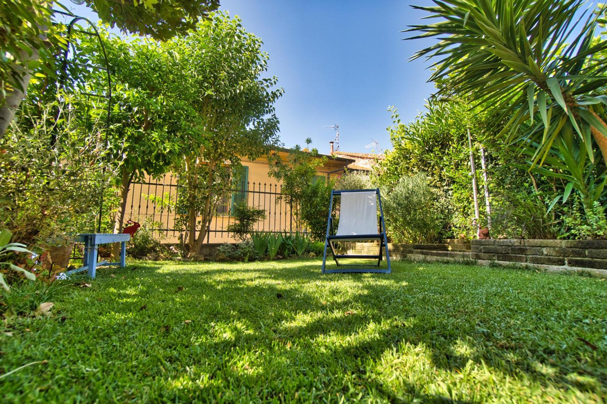 Villa La casa nel castello e il giardino segreto Suvereto Esterno foto